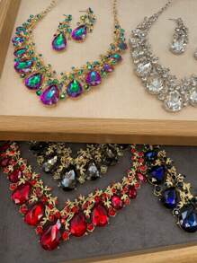 1 Conjunto De Colar E Brincos Geométricos Com Pedras De Strass Em Estilo Festa Court, Presente Fashion Para Namoradas E Ocasiões Especiais