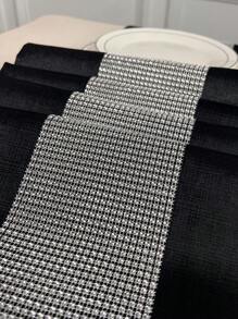 1 pièce Chemin de table en velours simple de style moderne avec diamant brillant pour la décoration de table à manger, fête de festival à la maison