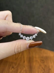 1件简约微笑项链，925纯银优雅公主项链，精致珠宝，周年纪念/约会礼物（女士款） - 銀色 - 查看 6