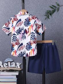 2pcs/Set Tween Boy Casual Leaf Ditsy Floral Turndown Collar Short Sleeve Shacket And Solid Color Shorts Set, Spring/Summer - Royal Blue - View 2