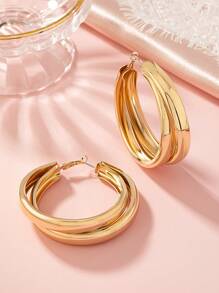 1 Pair Punk Style Exaggerated Women Earrings, Geometric Hollow Iron Wire Hoop Earrings, Accessory For Party, Festival And Daily Wear - Earrings - View 4