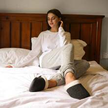 Wishcotton Women's Fur Fleece Slippers With Cozy Memory Foam, Ladies Warm Comfy Indoor Outdoor House Shoess - Black - View 6