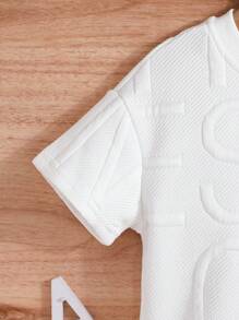 Young Boy Fashionable Sporty 2-Piece Set: Simple Letter Design Embossed Short Sleeve Top And Casual Shorts