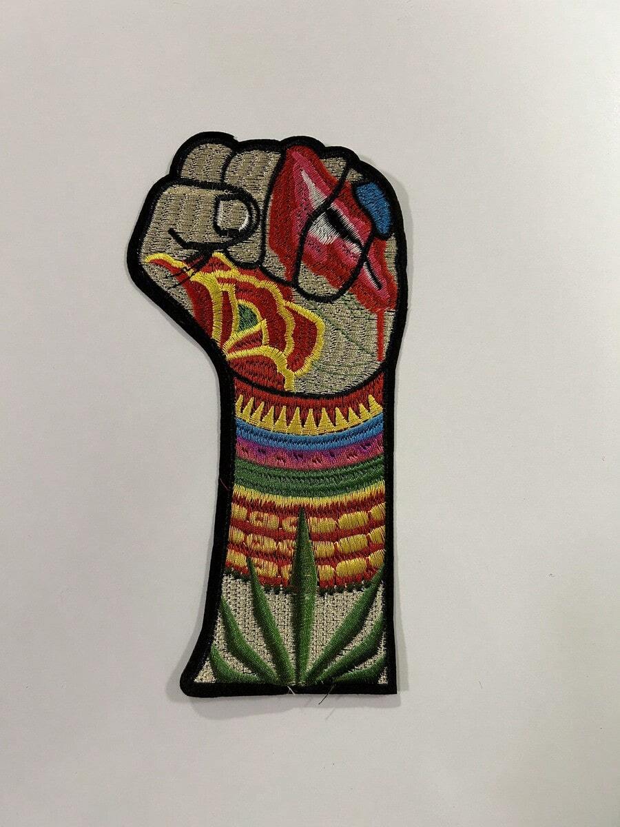 1 pieza Parche Bordado Termoadhesivo Para Ropa Con Diseño de Puño - Multicolor - Ver 1