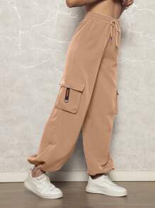 Calça Jogger Pantalona  Alfaiataria Bolso Detalhes Elastico Tornozelo Feminina Moderno Estilo Gringa - Lavagem escura - Visão 2