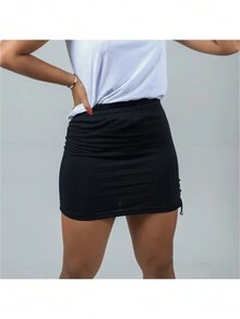 saia curta detalher ilhoes tecido confort caimento bonito