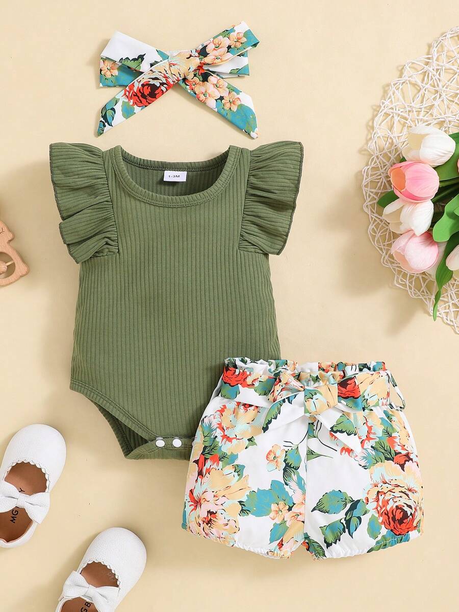 Baby Girl Spring Solid Color Sleeveless Bodysuit And Floral Printed Shorts