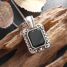 SeuSuk 1pc Minimalist Casual Square Geometric Pendant Necklace, Classic Retro Fashion Necklace For Men, Suitable For Daily Wear, Party, Gift - Silver - View 2