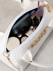 New Arrival Large Size Thread Embroidery Decorated Chain Shoulder Bag, Perfect As Festival Gift