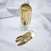 1pair Vintage Fashion Titanium Steel Gold-Color Flower Shaped Stud Earrings That Perfectly Embodies Ladies' Casual Style, Ideal For Daily Wear, Festivals And Artistic Occasions - Yellow Gold - View 7