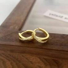 1 Pair Luxury Petite Micro Paved Rhinestone Criss-Cross Hoop Earrings, Suitable For Valentine's Day And Daily Wear - Yellow Gold - View 3