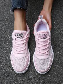 Novo Estilo Respirável E Vazado Sapatos De Mulher Rosa, Raso, Confortável, Casual, Sapatos De Esporte Feminino De Verão