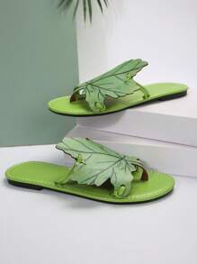 Women Autumn/Fall Fashion Maple Leaf Printed Flat Sandals For Casual Outings, Beach & Vacation - Red - View 5