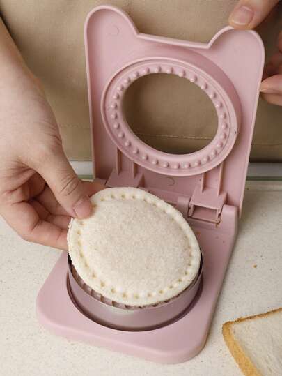 قطعة واحدة من قطاعة الساندويتش المستديرة من الفولاذ المقاوم للصدأ مع واقي لليد، وردي، مانع تسرب الخبز للجيب، قطاعة الخبز المحمص