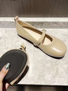 女士复古玛丽珍平底鞋，圆头低帮法式正装鞋，大码 41-43