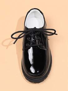 男孩的新時尚英式潮流滑入式專利皮革防滑平底鞋,帶扣,適合所有季節 - 黑色 - 查看 8