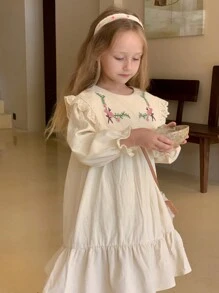 1 pièce Robe de princesse à manches longues et ourlet à volants brodés de fleurs pour jeune fille pour l'automne