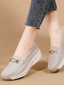 Mocassins à semelle épaisse pour femmes, chaussures de maman cousues à la main douces pour le printemps/automne, chaussures à talons compensés de couleur unie