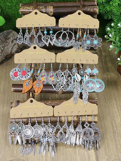 TopHanqi 18對配戴式波西米亞風格復古古銀色系列耳環,花卉、圓、心型、葫蘆、幾何、中空設計,適用於女性的日常生活、工作、旅遊、假期,所有季節,簡約、時尚、個性化、優雅及多種流行風格。