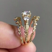 Ensemble 3 Pièces Bague En Alliage De Couleur Dorée Luxueuse Et Choisie, Avec Décoration Qui Peut Être Portée Quotidiennement Ou En Tant Que Bague De Fiançailles.