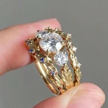 Ensemble 3 Pièces Bague En Alliage De Couleur Dorée Luxueuse Et Choisie, Avec Décoration Qui Peut Être Portée Quotidiennement Ou En Tant Que Bague De Fiançailles.