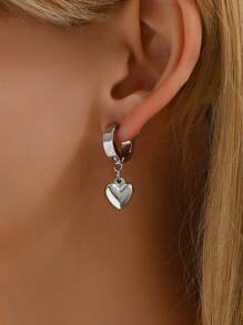 1 对时尚经典百搭高端甜美心形吊坠耳环，适合女士情人节