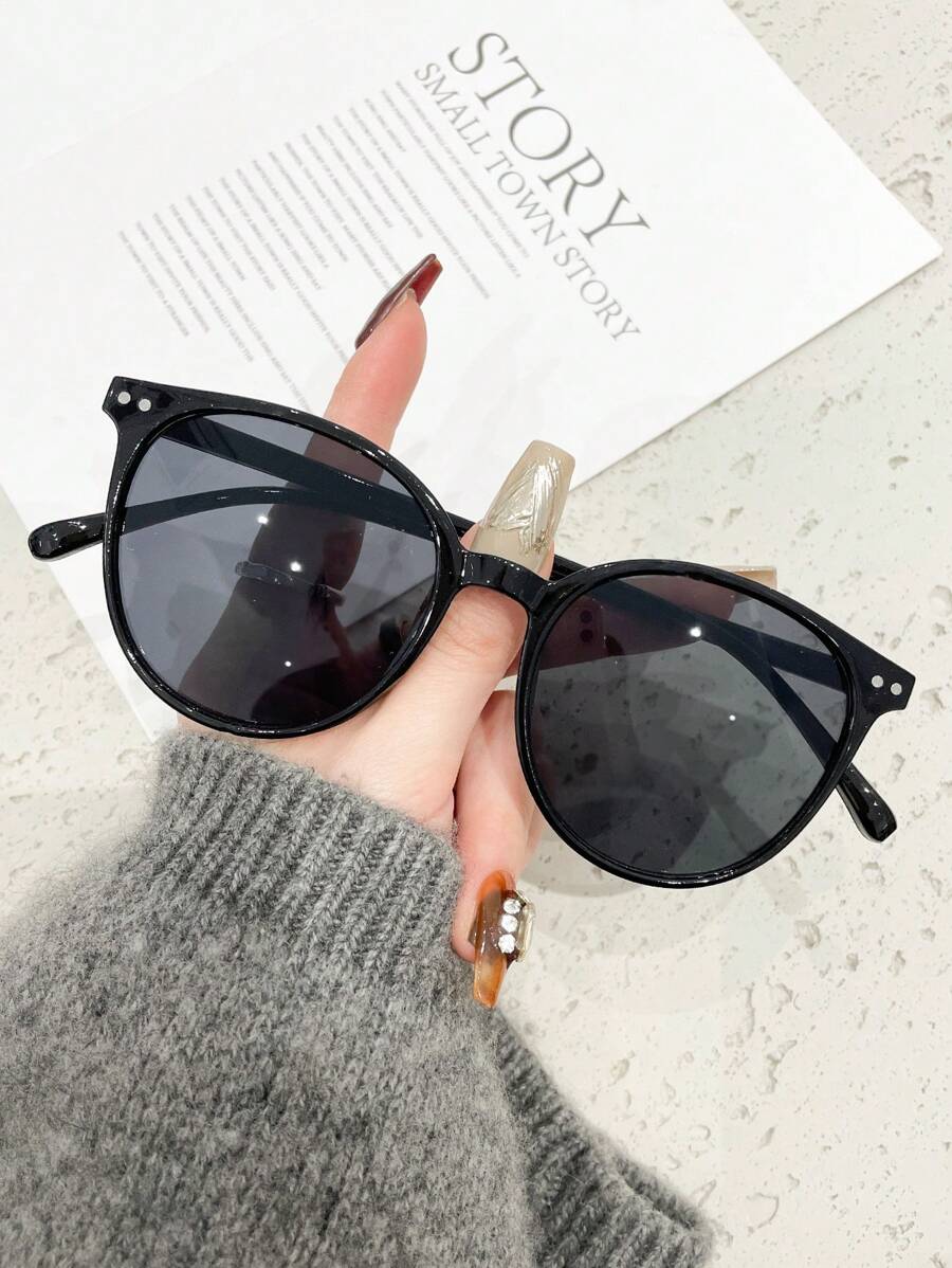 1pc Stylish Y2k Square Frame Retro Sports Fashion Glasses For Women, Daily Wear Shades Beach Accessories Beach Accessories For Women Glasses Shades Basics Fall Winter Women Outfits Clothes Business Casual Gifts For Summer Beach Vacation,Outdoor,Travel