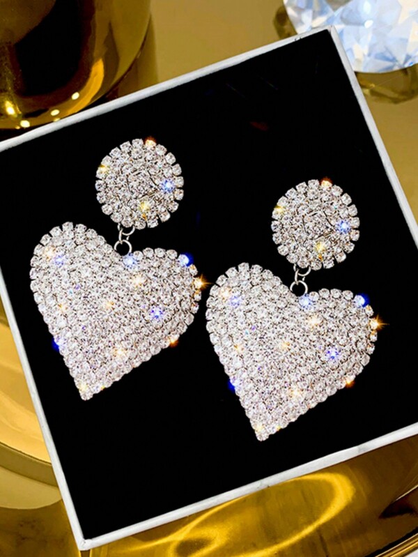 Arrival 2024 Estilo Europeo Y Americano Moda Personalidad En La Exhibición De Perlas Exagerada Y Vintage. Corazón De Diamantes De Imitación Pendientes En Forma De Corazón, Accesorios De Oreja De Nicho Exquisitos Para Mujer