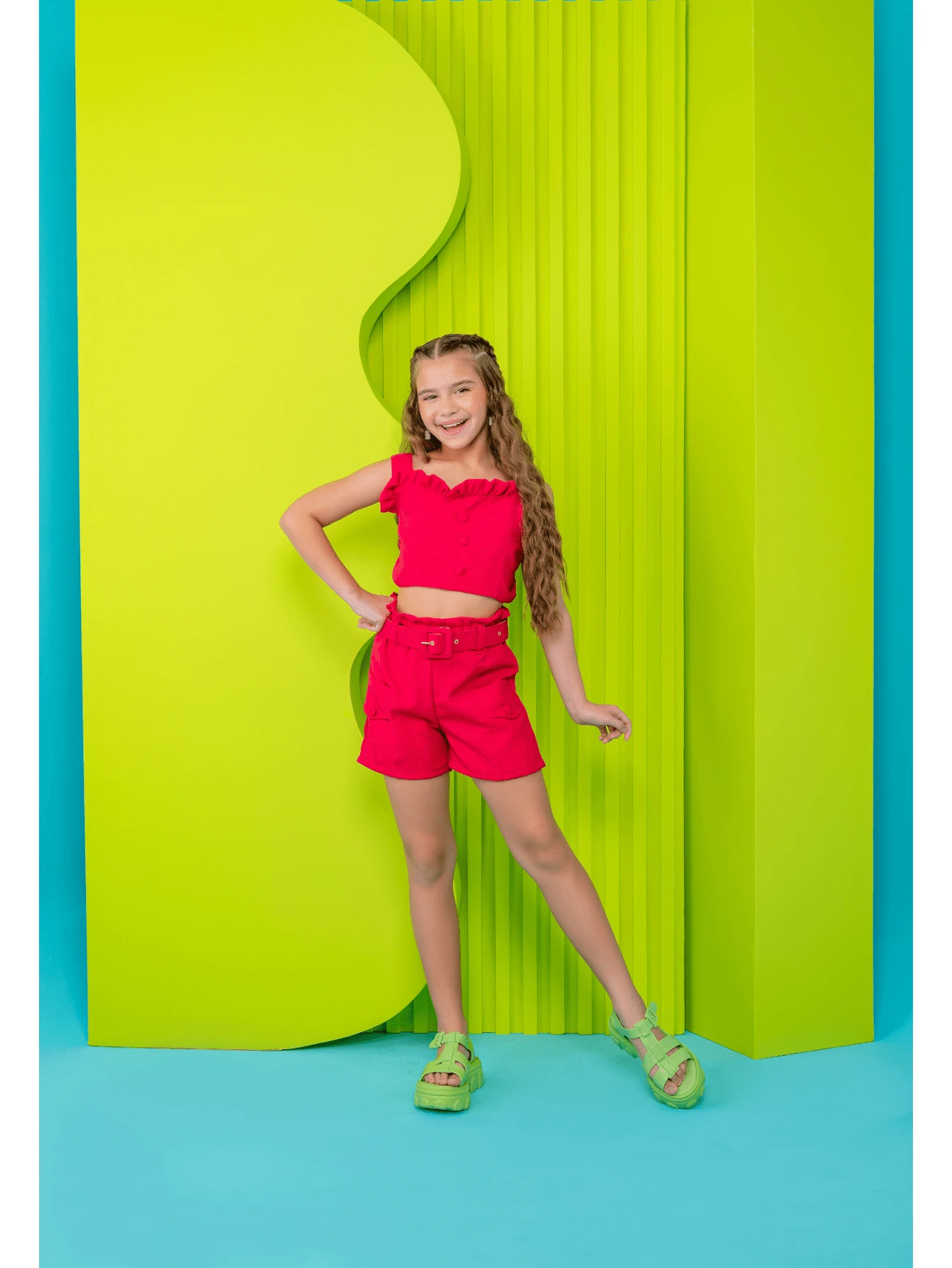 Conjunto Moda Luxo Menina Cropped Infantil Blogueirinha Foto Modelo Social Estilo Festa Natal Ano Novo Presente Sofisticado Menina Chique Luxuosa Alcinha Festinha