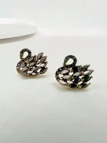 1pair Fashionable Diamond Style Animal Shaped Stud Earrings - Multicolor - View 2