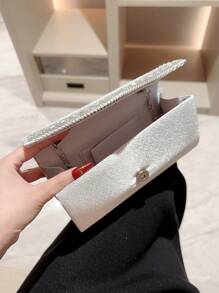 Moonlit EveBag 闪亮褶皱设计手拿包，带水钻装饰，适合晚宴、浪漫白色婚礼、缎面派对、礼服、新娘手提包、晚礼服手拿包，非常适合情人节礼物、结婚礼物、生日礼物等，必备婚礼物品，与毕业礼服、舞会礼服完美搭配 - 銀色 - 查看 6