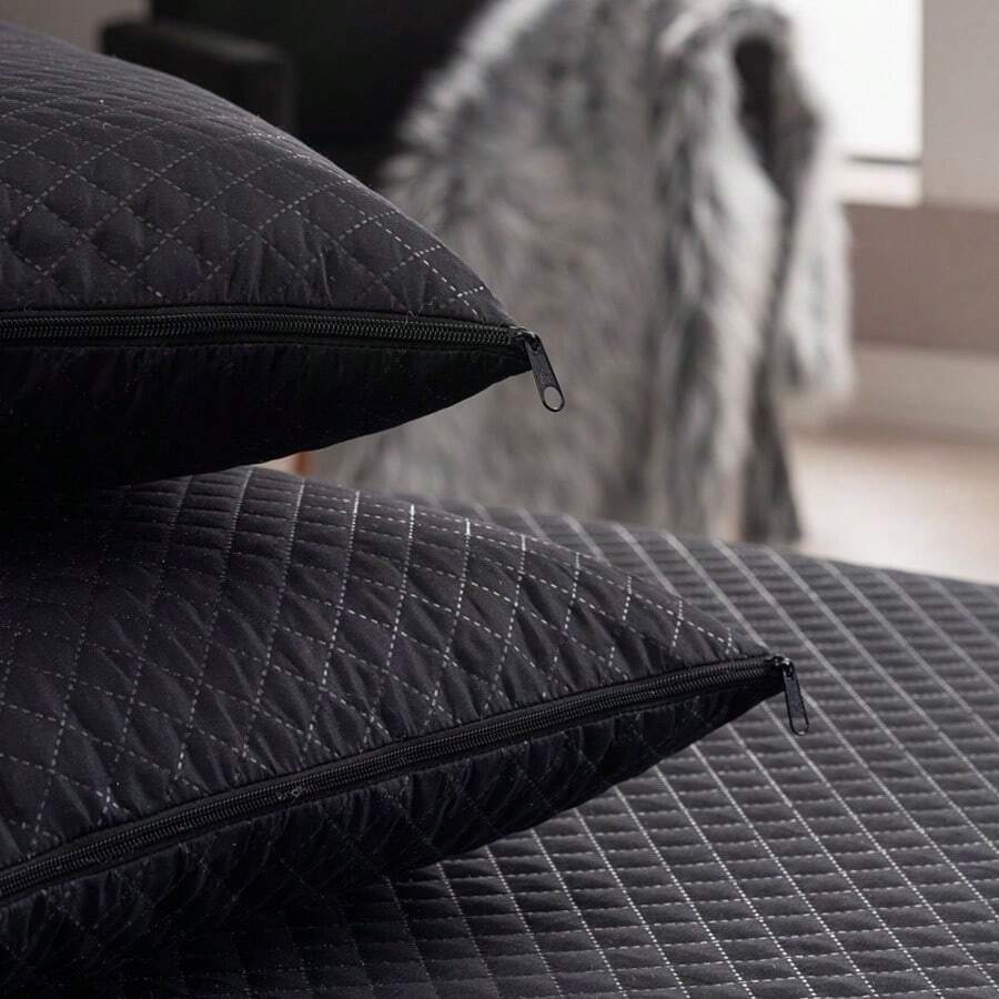 Cushion Cover - 黑色 - 查看 1