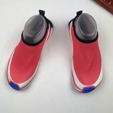 成人女式海灘鞋/水襪,具有防滑、快乾、軟底鞋底,適用於海灘、水上樂園、涉水、皮划艇等場合,游泳鞋水鞋光腳鞋 - 紅色 - 查看 3