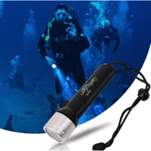 Linterna Acuática Buceo Mano Sumergible Potente Resiste Agua - Multicolor - Ver 1
