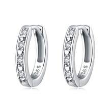 1對925純銀鑲嵌白鋯石空心愛心耳環，適合女性向朋友和家人贈送的周年和生日禮物 - 銀色 - 查看 7