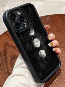 1个月相变换设计黑色竹制手机壳，兼容 13、14 Pro Max、11、15 Pro Max和三星手机，国际版，非国内版 - 彩色 - 查看 3