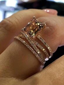 1PC Fashion Women Ring Elegant Rose Gold Color Champagne Crystal Stone Rings For Women CZ Engagement Ring Bride Wedding Party Jewelry Accessories Gifts