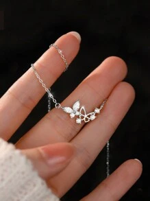 ELSEDES 1pc Stylish And S925 Sterling Silver Handmade Butterfly Shaped Pendant Necklace With Shiny Gemstone, Perfect For Women's Everyday Wear, Party Dressing And Anniversary Dressing Wedding Engagement Bridal Jewelry - Silver - View 2