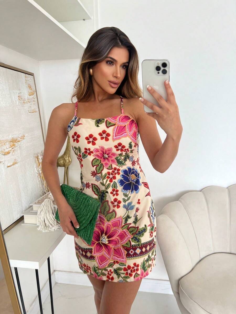 Vestido curto lindo e leve de crepinho floral tamanho único veste do 36 ao 42 - Multicolorido - Visão 1