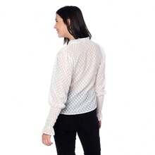 blusa color hueso , manga larga , con volante cuello v - hueso - Ver 4