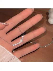 1pc Unique Designed Fresh & Elegant Style Pendant Necklace, Suitable For Daily Wear, Party, And As A Gift For Valentine's Day Or Other Festivals - A Niche Design Fresh Little Flower Temperament Pendant Necklace for Women - View 5