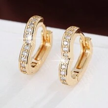 1 对简约时尚心形镶嵌耳钉情人节