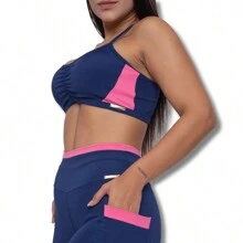 Short Fitness Azul Marinho Com Bolso e Detalhe em Trilobal Feminino - Rosa chiclete - Visão 3