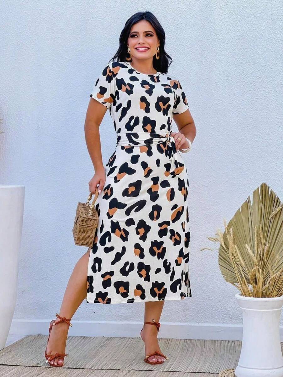 Women Dresses - 白色配棕色和黑色 - 查看 1