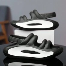 New Arrival Spring & Summer Big Size Breathable Sandals For Men, Outdoor Beach Shoes With Soft, Durable, Slip-Resistant, Lightweight Comfort - Black - View 2