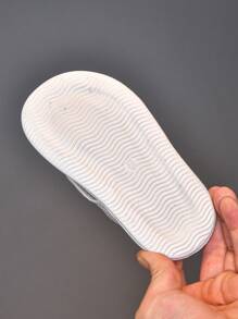 Baby Fashionable Solid Antiskid Soft Sole Beach Sandals, Wear-Resistant - White - View 6