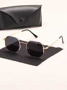 1 副经典椭圆形男士时尚眼镜，采用奢华金属框架设计，包括眼镜盒和清洁布。适合驾驶、旅行或日常配饰，这款时尚眼镜是您的理想选择。 - 金色 - 查看 10