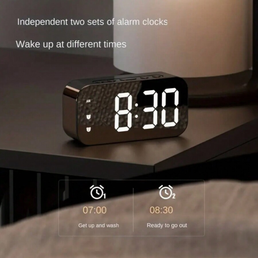 1pc Simple LED Electronic Alarm Clock, Clock PlugIn DualPurpose Small
