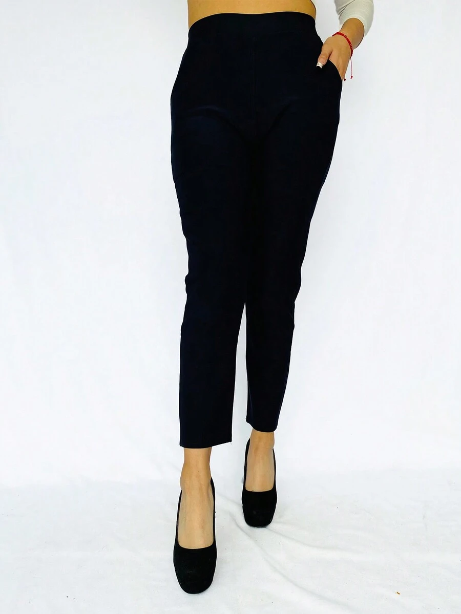 Set Of 2 Casual Pants In A Straight Cut