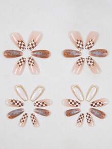 emtog 28入組t形長棕白色棋盤設計指甲貼,帶有閃耀的天空白鏡面細節和金箔邊緣,1pc指甲打磨條和1pc果凍膠,適宜女士和女孩們日常穿著 - 棕色 - 查看 4